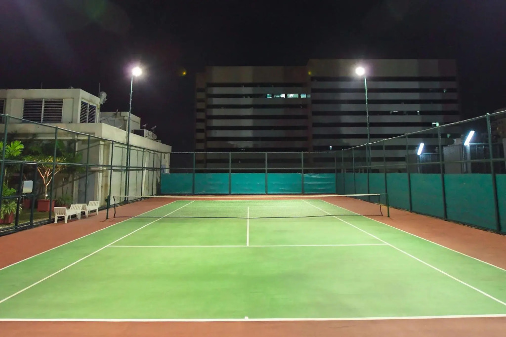 HARRIS Suites fx Sudirman