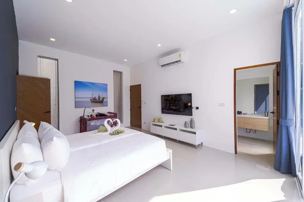 Harmony Villa 5 Bedroom Modern Pool Villa (KH-A7)