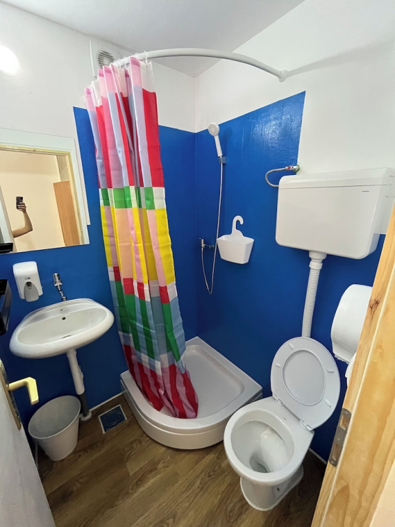 Chillton Hostel