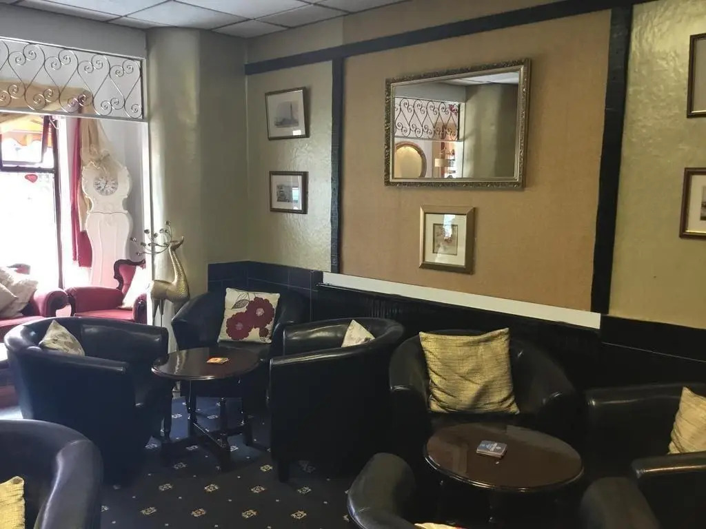 Barrons Hotel