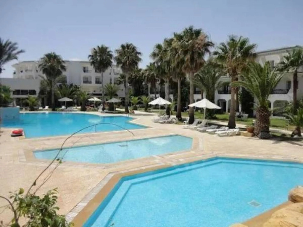 Palmyra Golden Beach Families and Couples