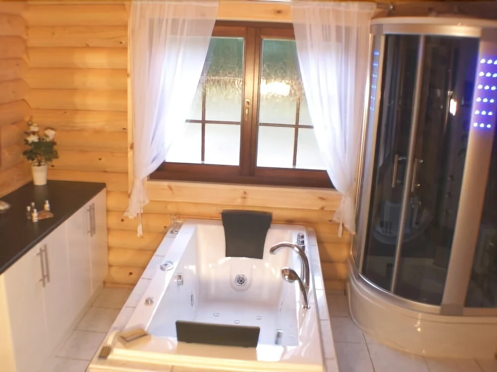 Jasmine Lodge, 2 bedroom with hot tub - Felmoor Park