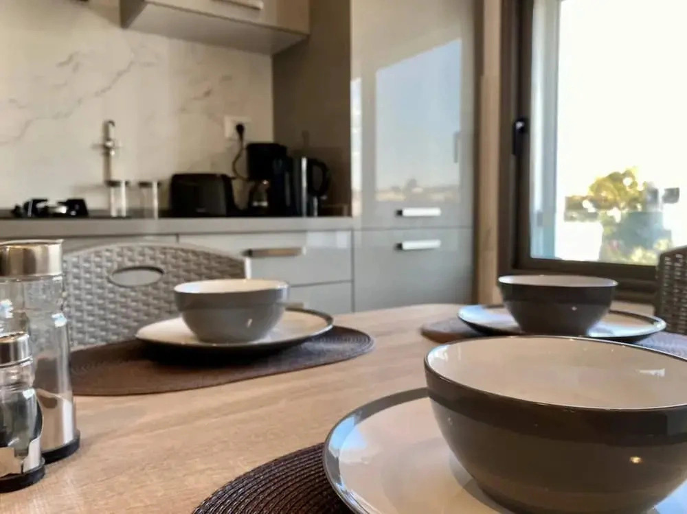 Cozy Stay With Balcony View in La Marsa