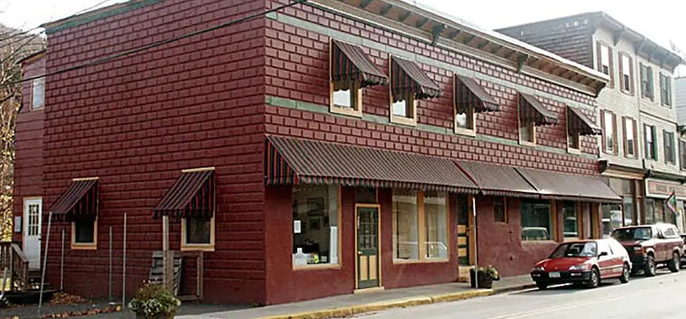 Suites on Main