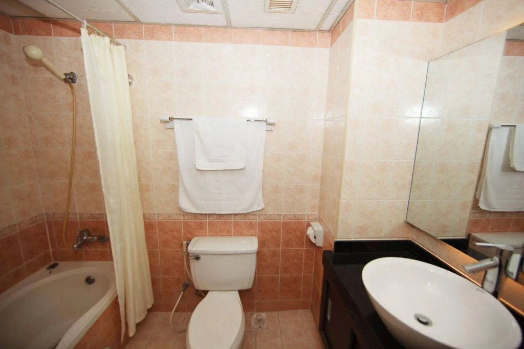 Pan Horizon Executive Residences
