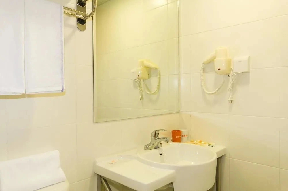Home Inn Hangzhou Wuchang Avenue Xixi Wetland Yinxiang City