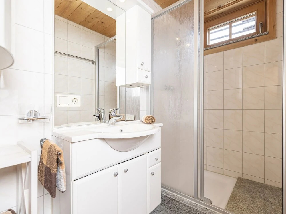 Holiday Home Lindenalm by Interhome