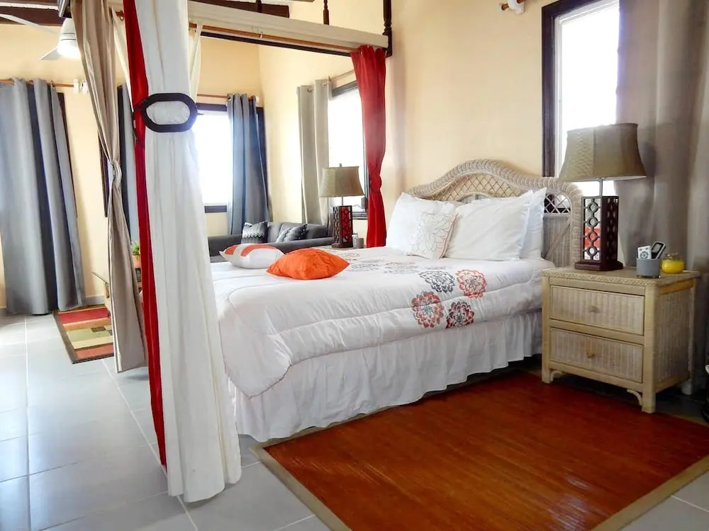 House with One Bedroom in Saint-Martin, with Wonderful Sea View, Furnished Garden And Wifi - 100 M From the Beach