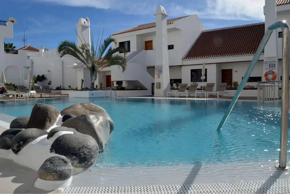 Apartment with 2 Bedrooms in Costa Adeje, with Wonderful Sea View, Shared Pool, Furnished Balcony - 700 M From the Beach