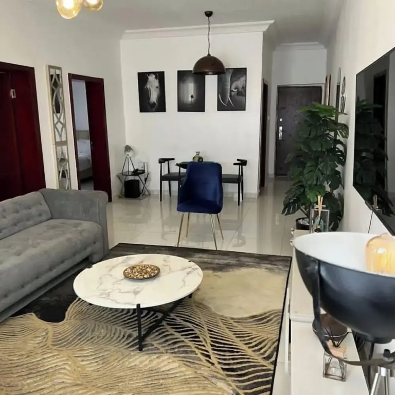 Quintessential Apartments By Signature
