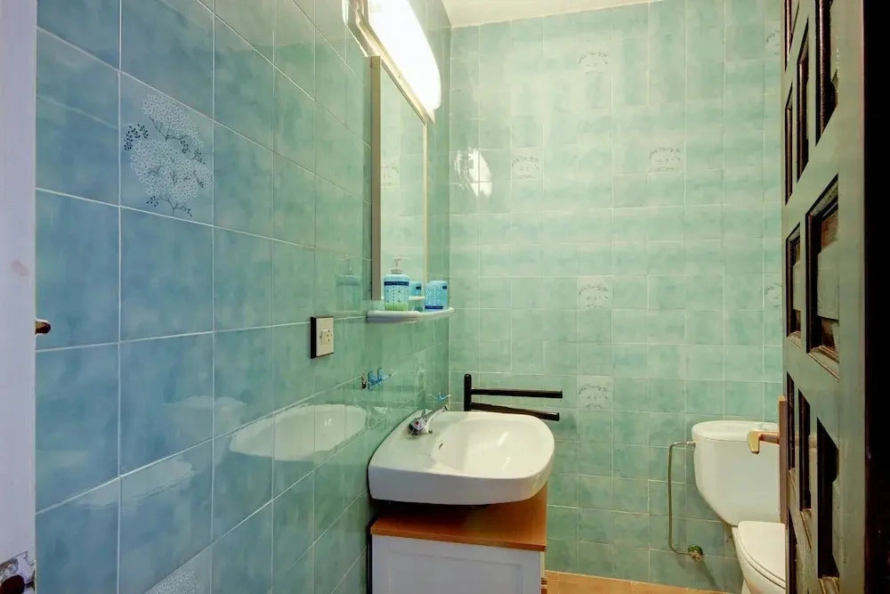 Townhouse in Rosas Near Aqua Brava Water Park