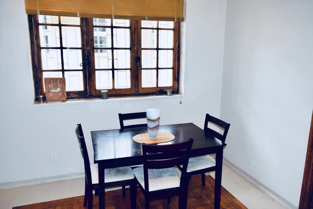 1 Bedroom Apartment Near Kloof Street