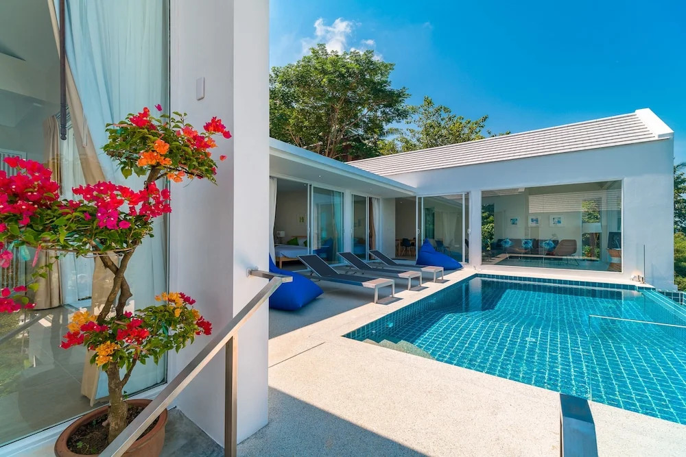 HSH V1 - 4 Bed sea view - Bang Por