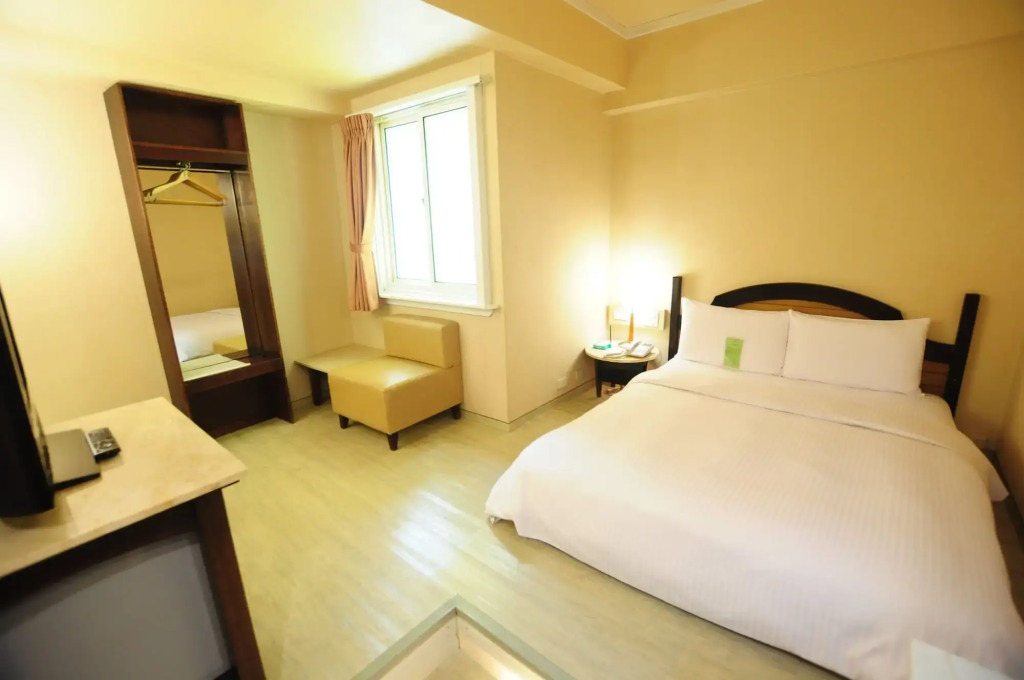 Kindness Hotel - Weiwuying Branch