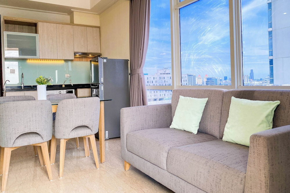 Comfy And Spacious 2Br At Menteng Park Apartment