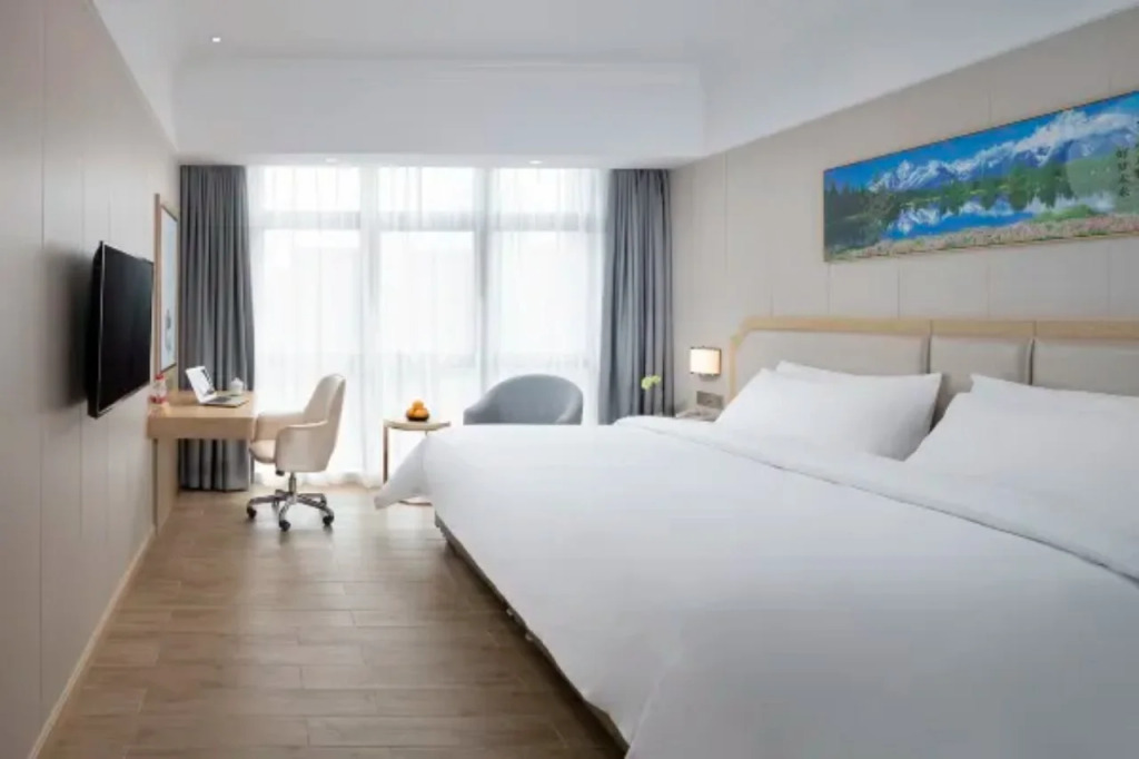 Vienna 3 Best Hotel(South Zhongshan District)