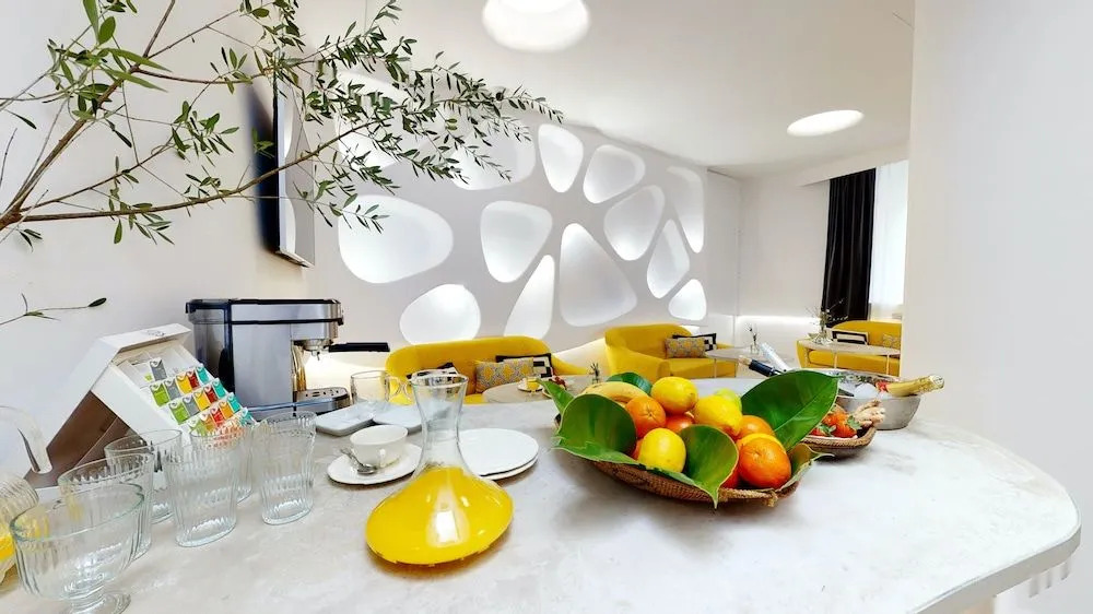 Hotel Suite Generis
