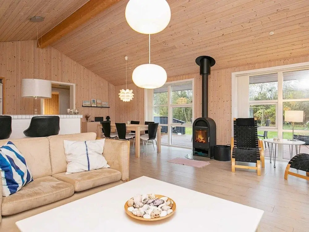 Renovated Cottage in Bratten - By Traum