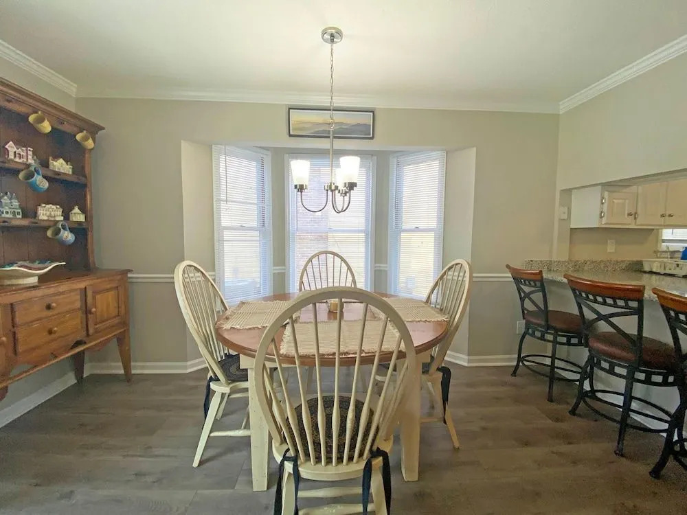 Elizabeth Rd House by Palmetto Vacations