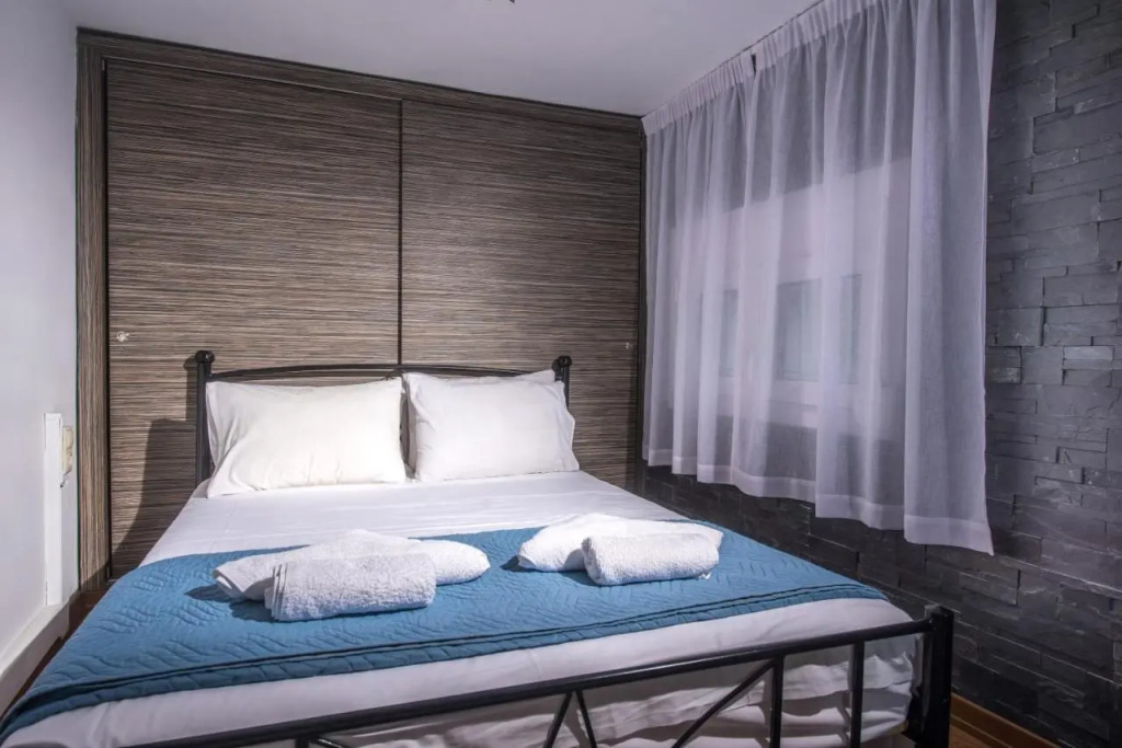 Exclusive Seaside Retreat with Shared Pool & Private Beach Access