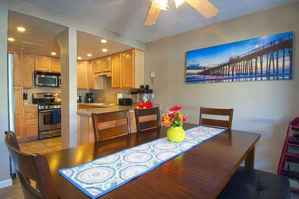 Tron - 3 Br Condo