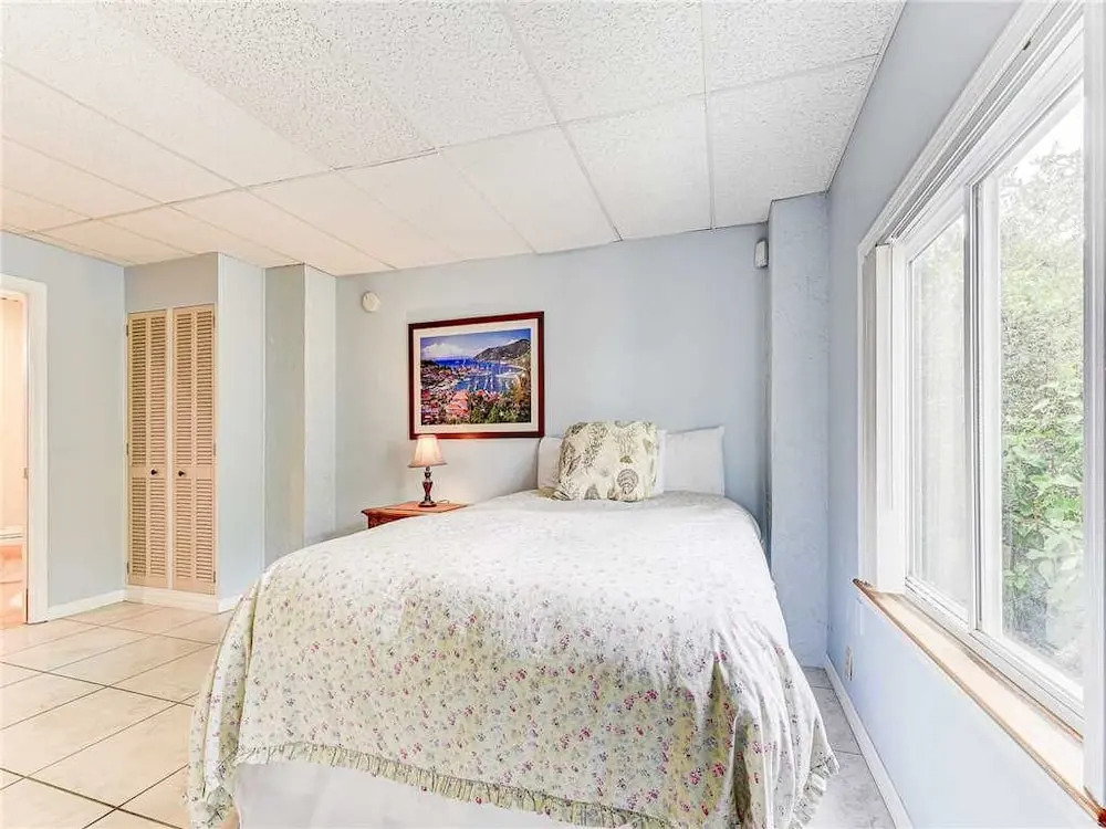 Summer Wind, 4 bedrooms, Private Pool, Next to Beach, Sleeps 8