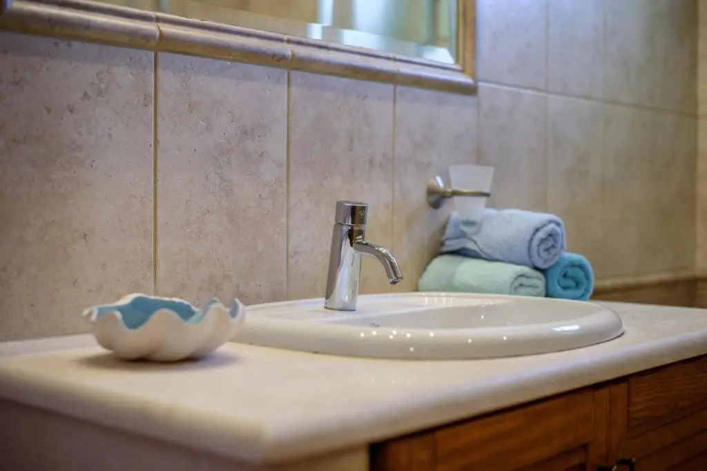 Spyros House, 3 bedrooms-sea view-in Agia Efimia