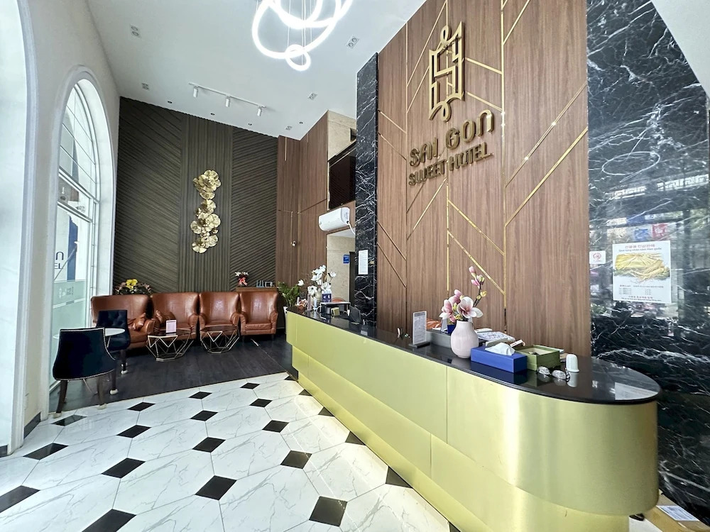 Capital O 1177 Saigon Sweet Hotel