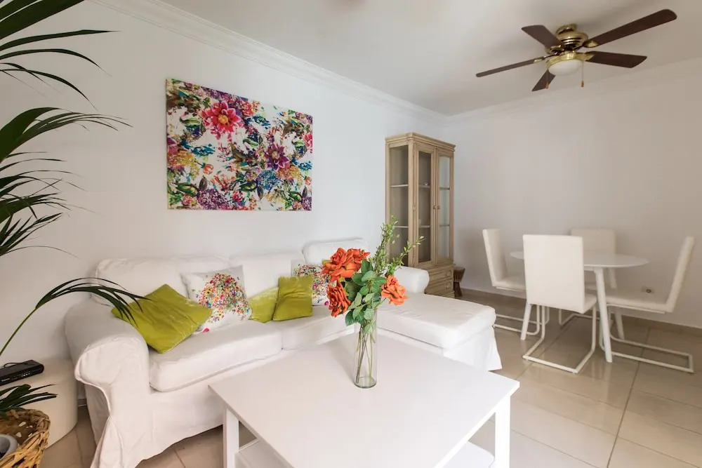Terrazas del Duque Sun & BeachHouse in the New Golden Mile
