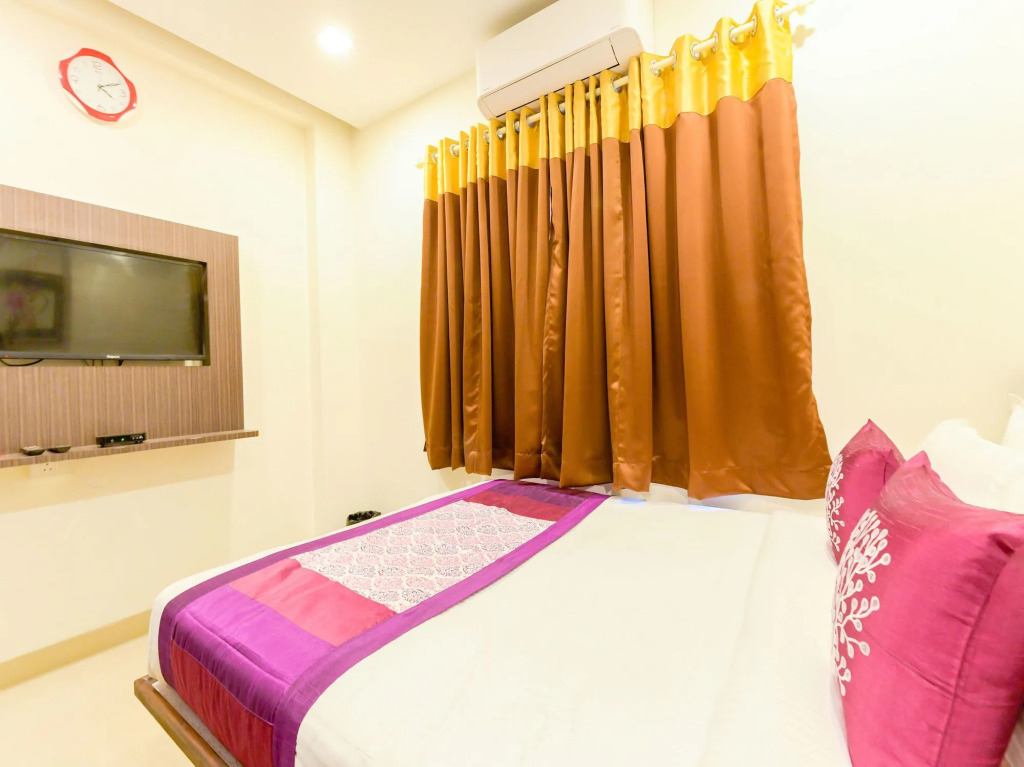 Prime Palace Hotel - MG Road