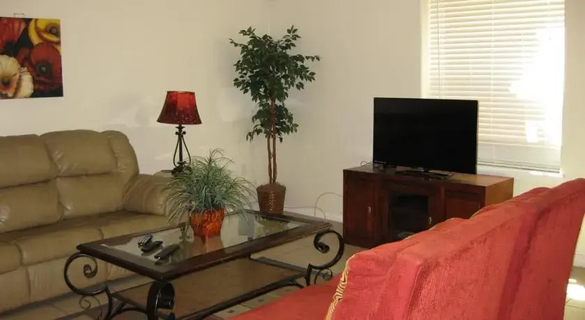 San Francisco II Condominiums - by Island Services