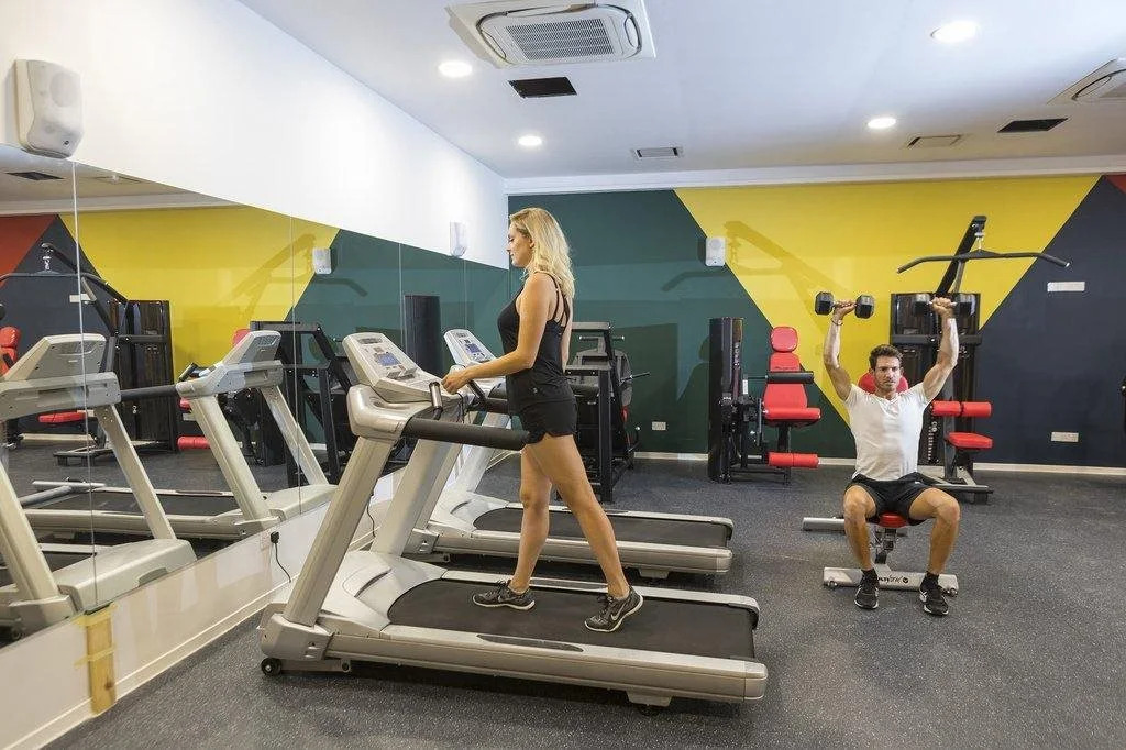 Leonardo Plaza Cypria Maris Beach Hotel & Spa