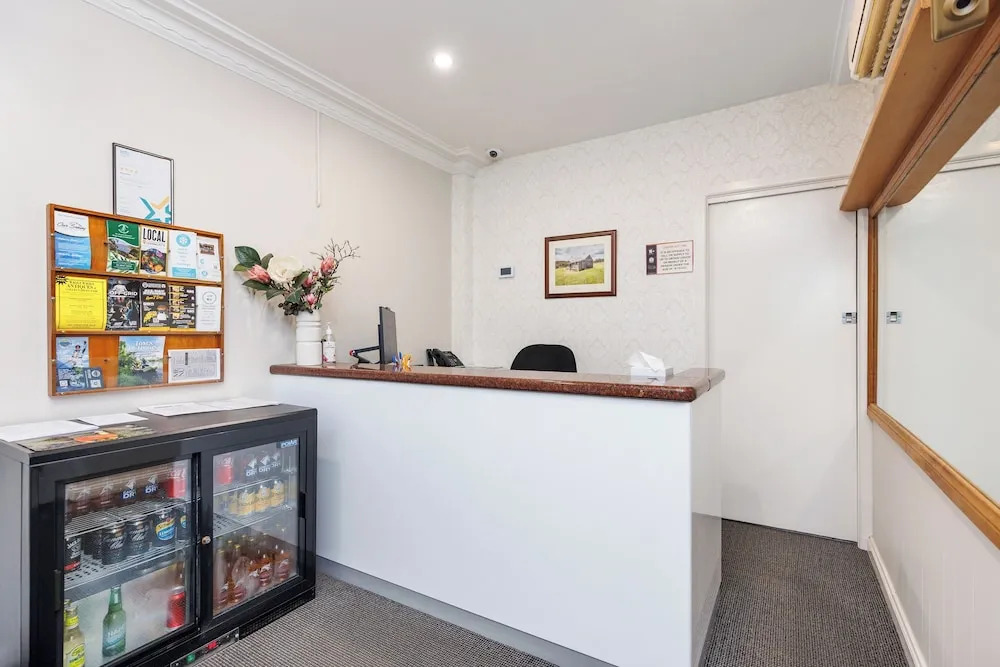 Amaroo Motel