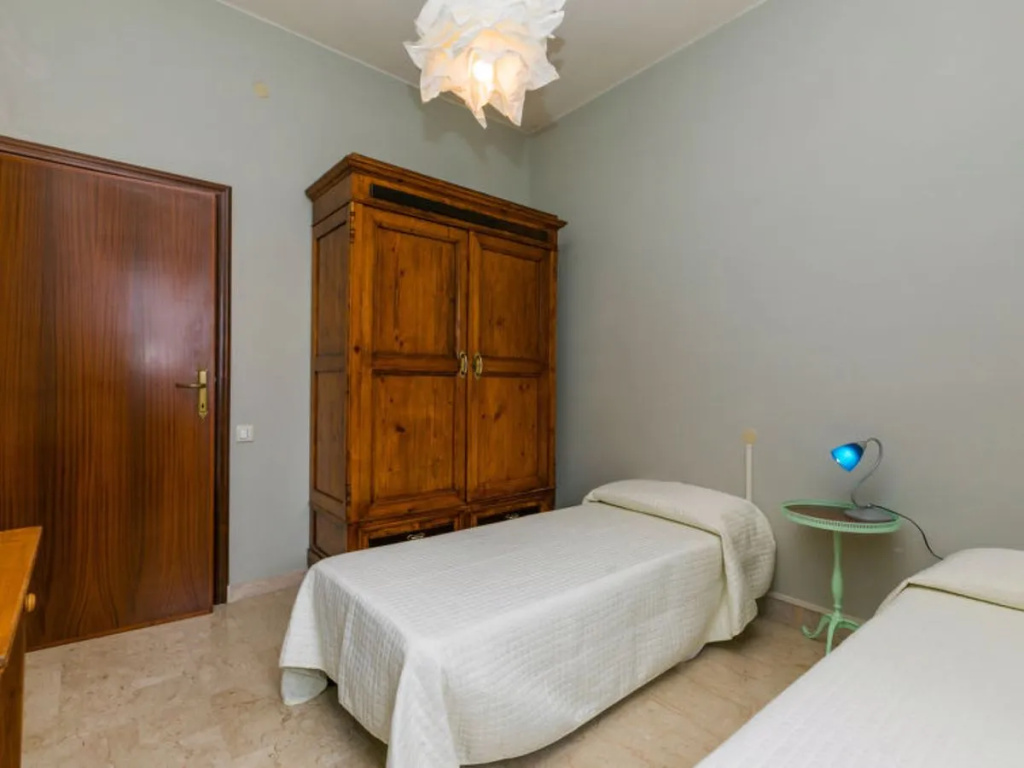 House Miranda Volterra