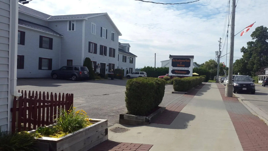 St Andrews Inn & Suites