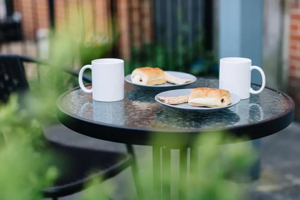 Palmerston House 2 Bedroom Apartments, Reading - 2 Bathroom with Parking