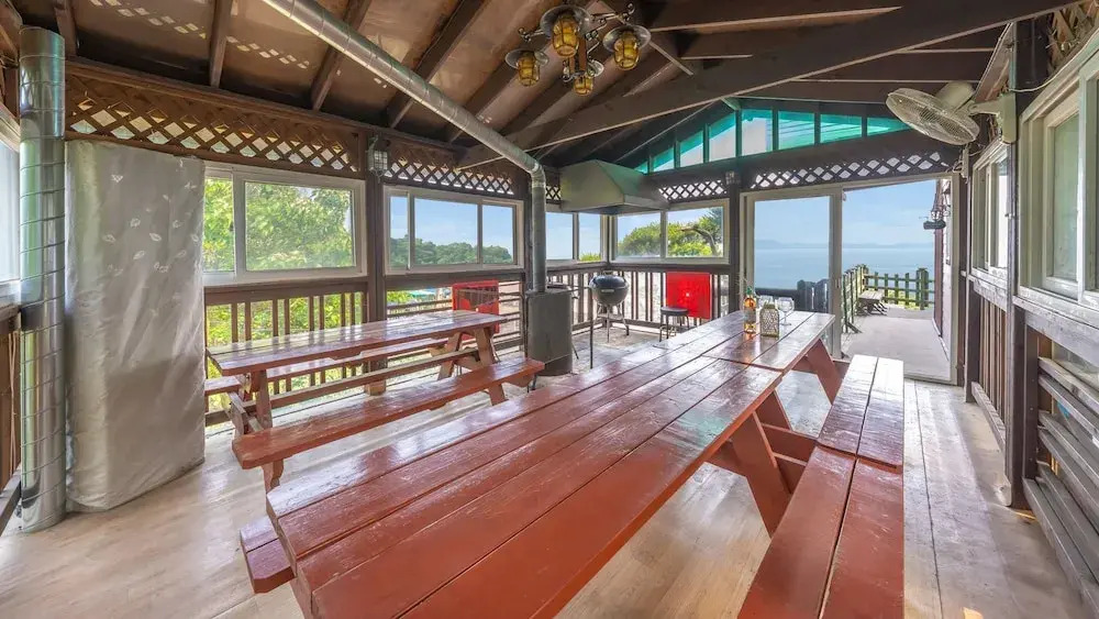 Ganghwado Gureumwi Sanchaek Pension