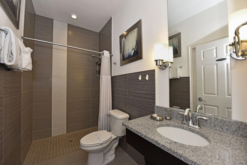 Beautiful 3-Bed Villa 10 Minutes From Disney-17440 Serenity Resort