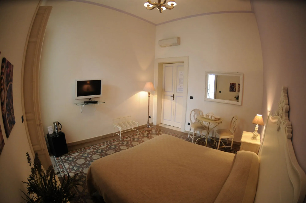 Casa Blanca Rooms&Suites