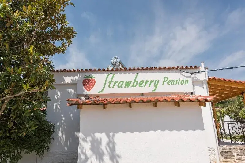 STRAWBERRY Skiathos