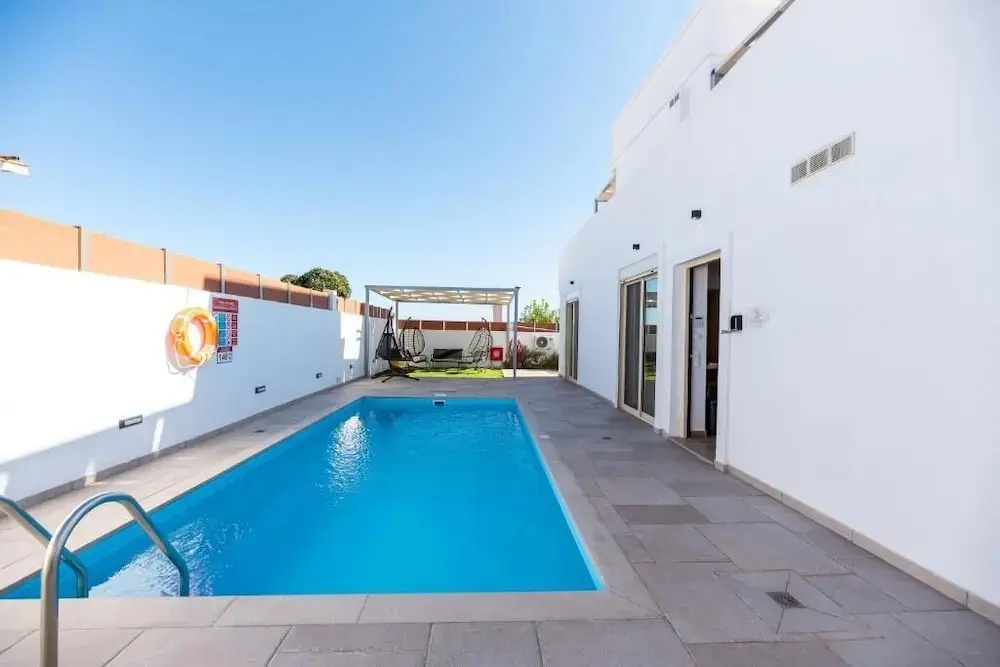 AeroHill Suites Near Athens Airport By SEM