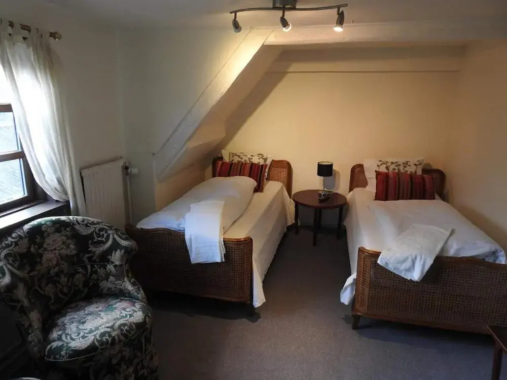 Queen Suite in a Hotel in Tranekaer