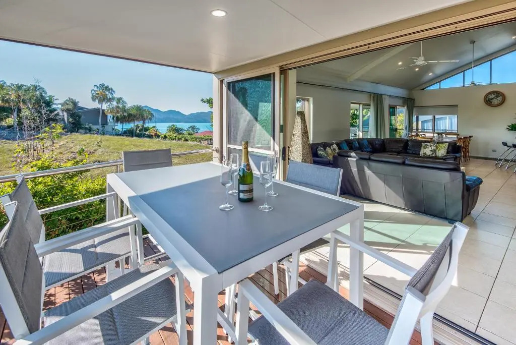 Cooinda Gardens on Hamilton Island by HIHA