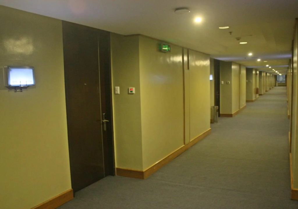Hotel Supreme