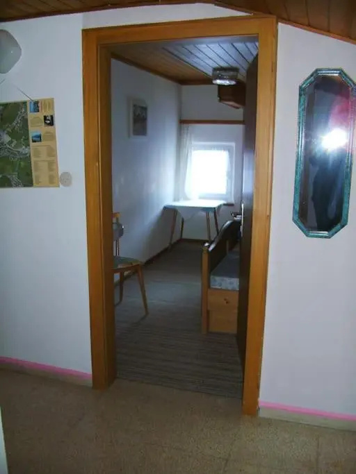 Großes Ferienhaus in ruhiger Lage - WLAN b. 9 Per