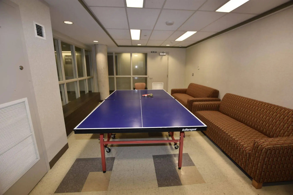 Residence & Conference Centre - London