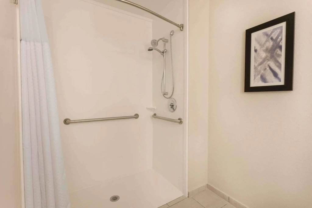 Comfort Suites Alpharetta-Roswell - Atlanta Area