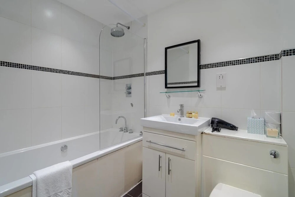 Quiet 2 Bedroom Apartment