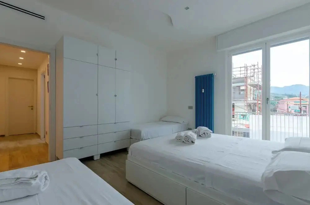 Spacious flat with Balcony