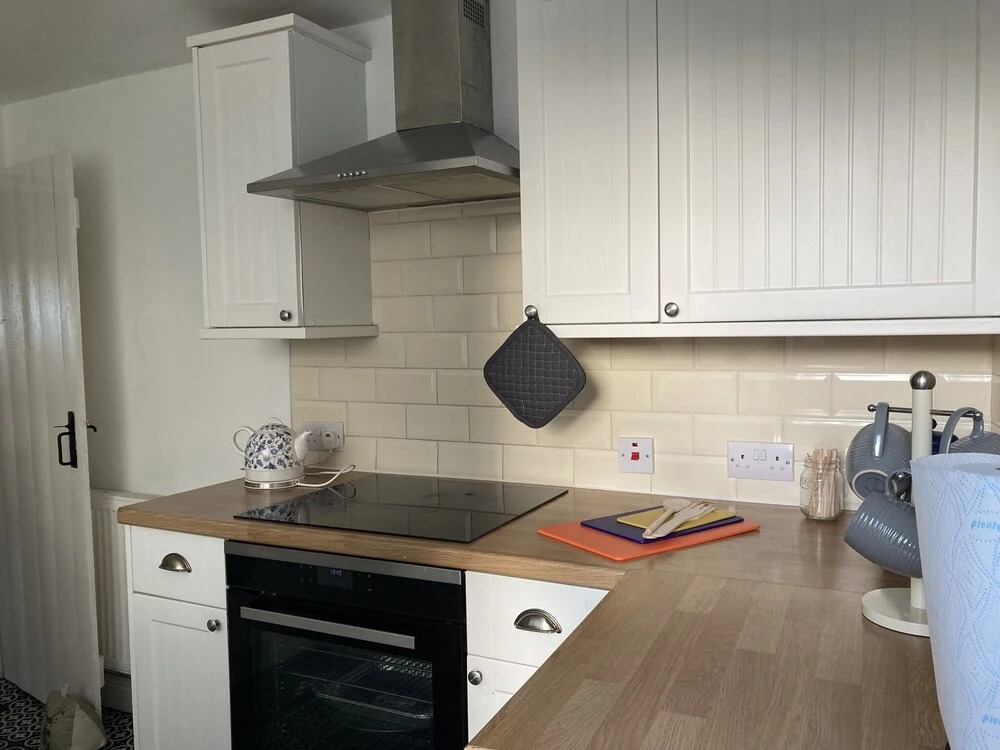 Ask 4 Discount, Best 3-bed House in Manchester